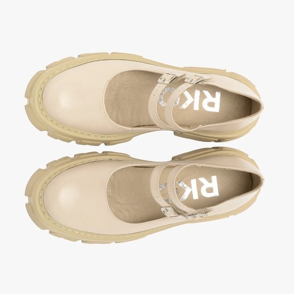 Pauline Style Shoes - Picture 2 of 7